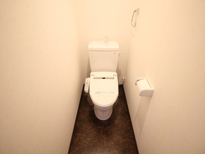 物件内観写真12　(トイレ)