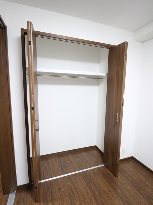 物件内観写真15　(収納)