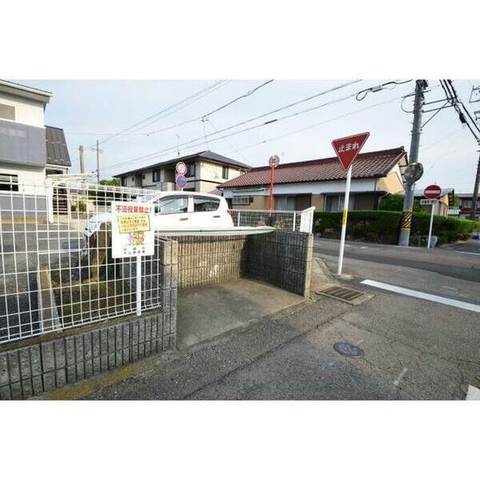 物件外観写真4　(その他)