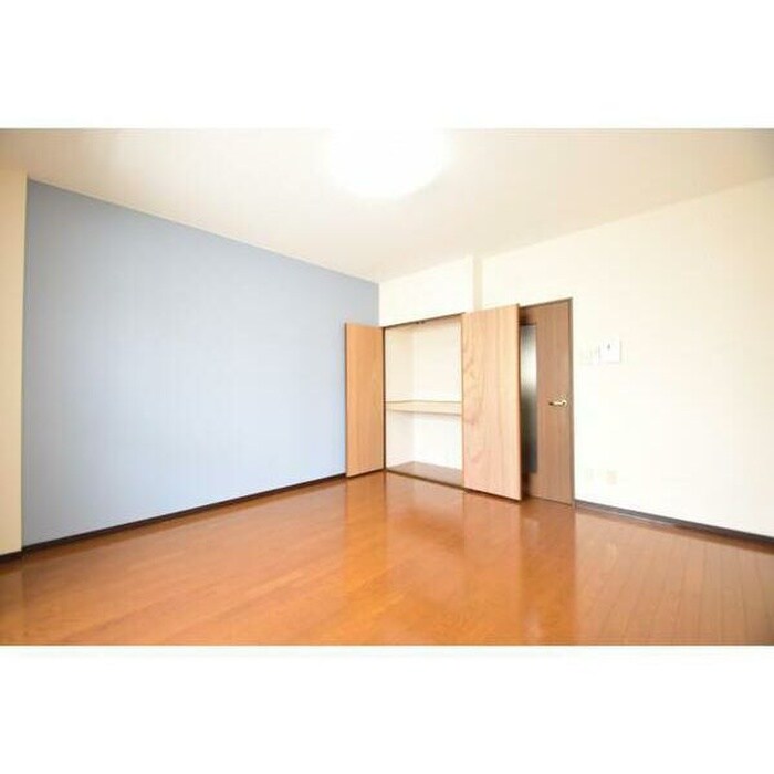 物件内観写真13　(居室)