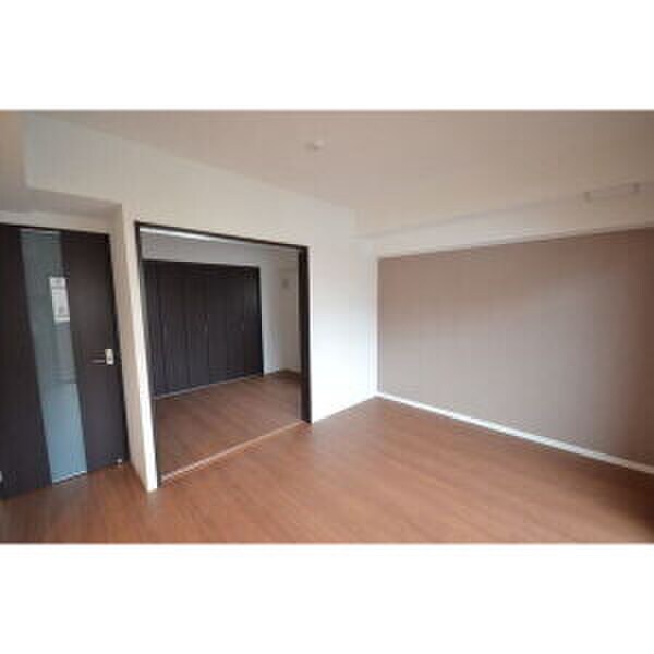 物件内観写真8　(内観写真)