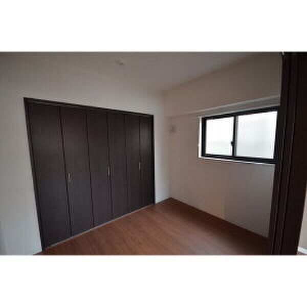 物件内観写真9　(収納)