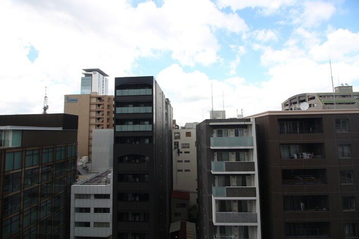 物件内観写真16　(室内からの展望)