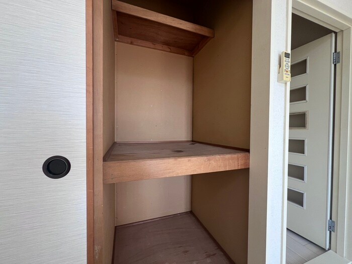 物件内観写真15　(収納)