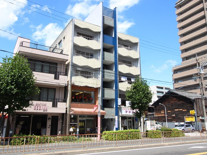 物件外観写真6　(周辺環境)