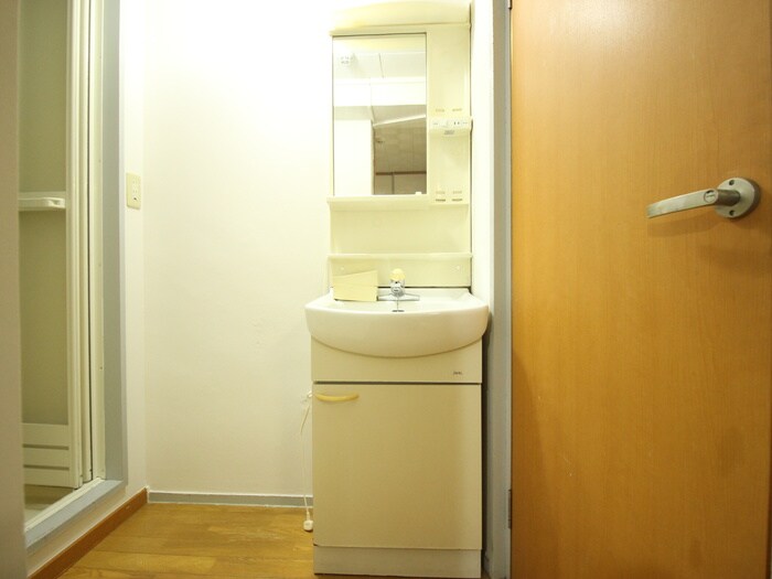 物件内観写真10　(洗面)