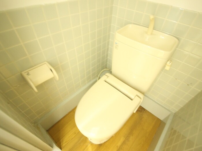 物件内観写真13　(トイレ)