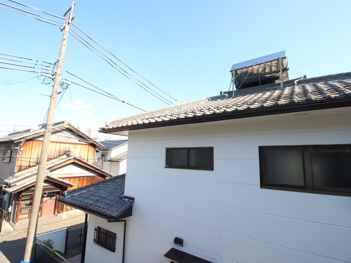 物件内観写真16　(室内からの展望)