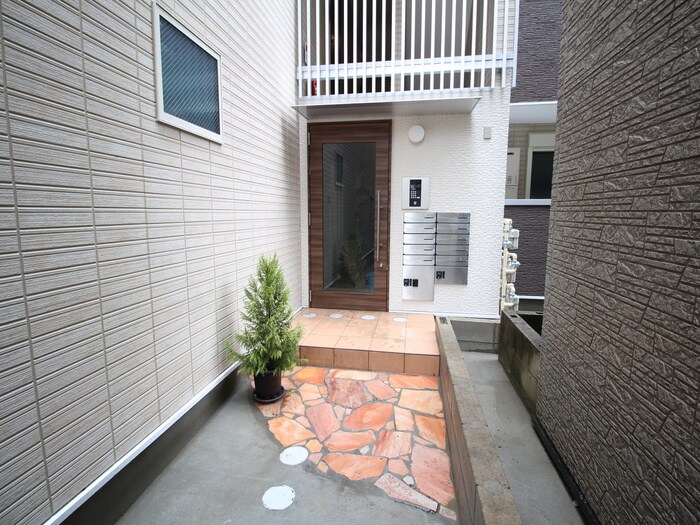 物件外観写真3　(建物設備)