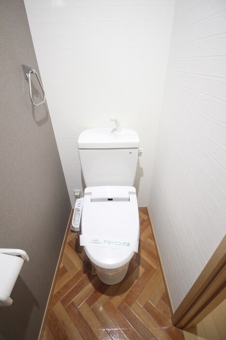 物件内観写真10　(トイレ)