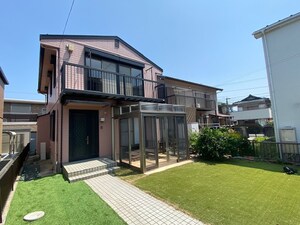 秋山貸家外観写真