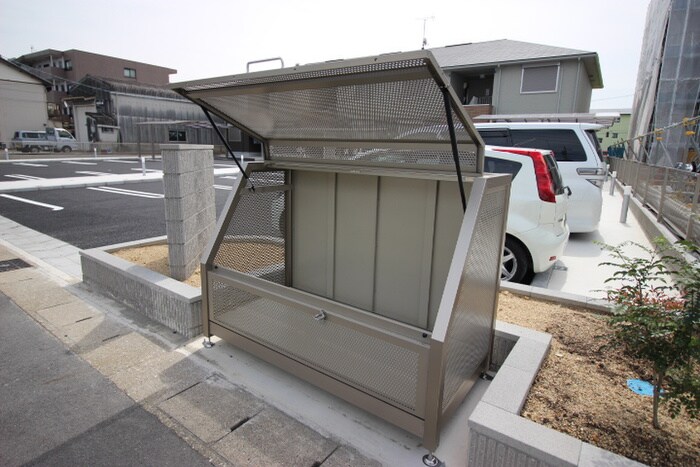 物件外観写真6　(建物設備)