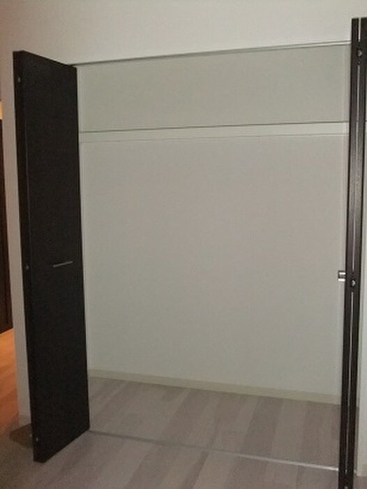 物件内観写真15　(収納)