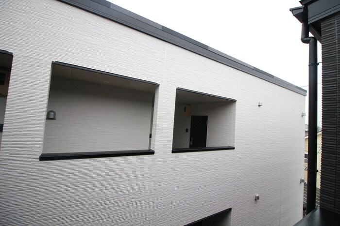 物件内観写真21　(室内からの展望)