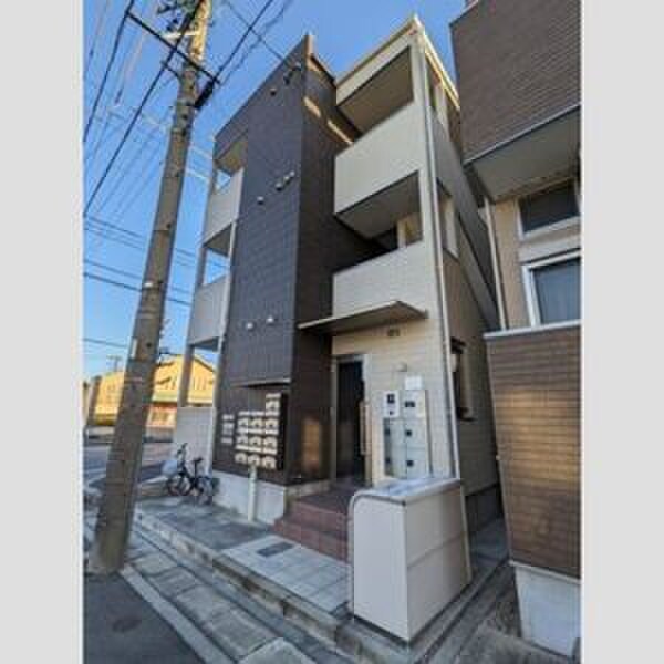 物件外観写真1　(外観写真)