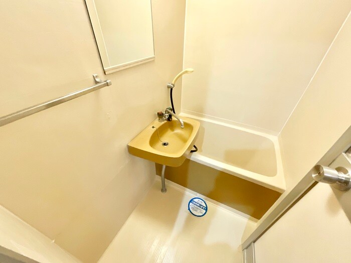 物件内観写真12　(バス／シャワールーム等)