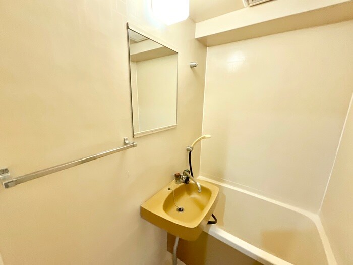 物件内観写真13　(洗面)