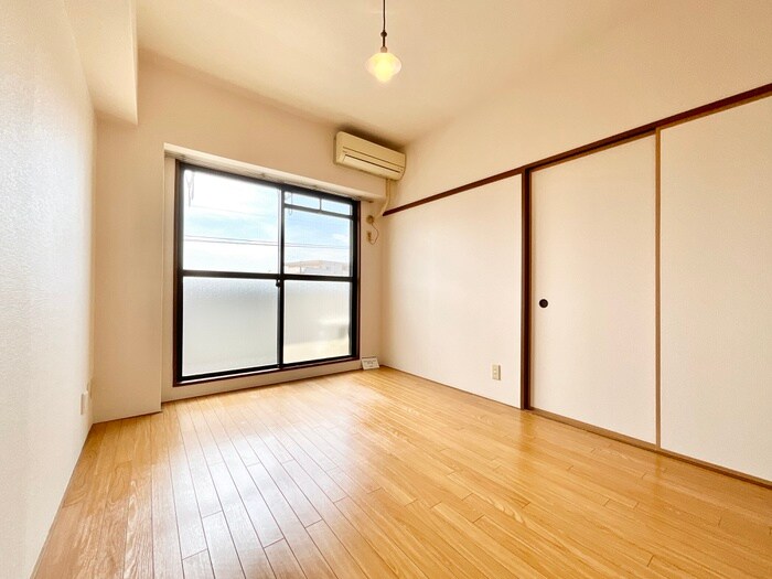 物件内観写真18　(居室)