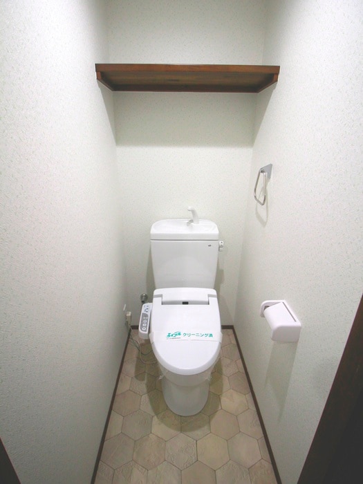 物件内観写真8　(トイレ)