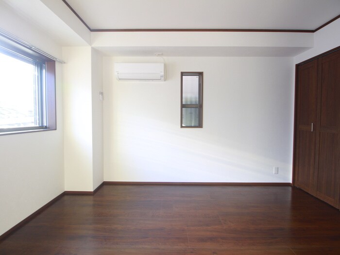 物件内観写真14　(居室)