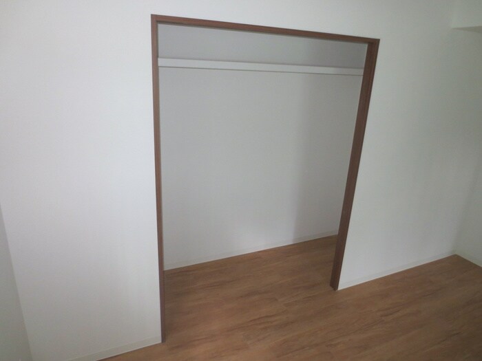 物件内観写真15　(収納)