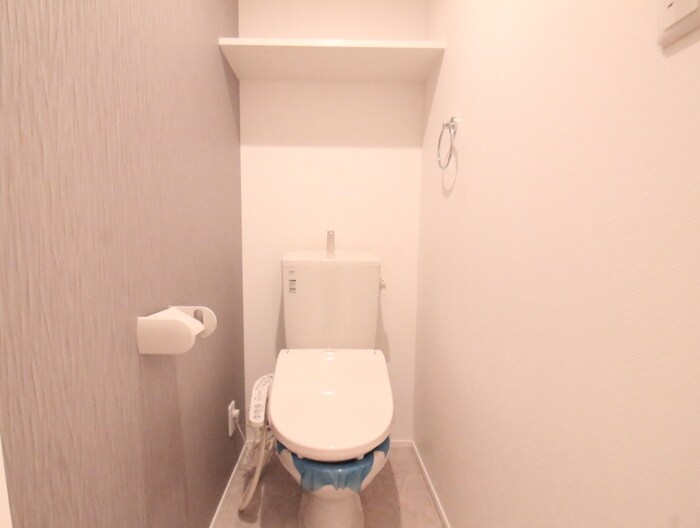 物件内観写真12　(トイレ)