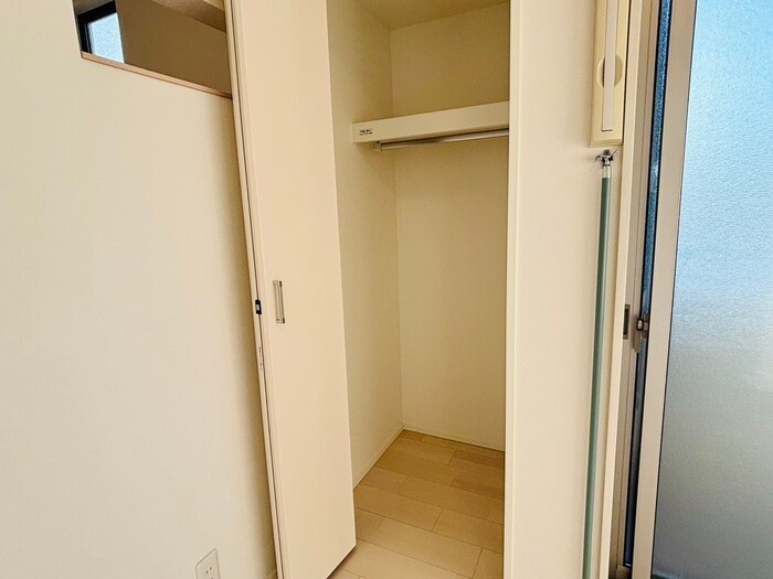 物件内観写真12　(収納)