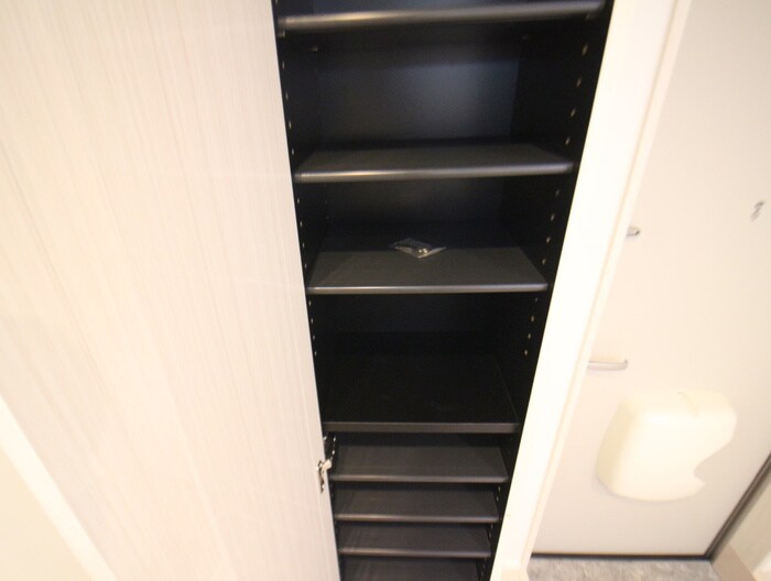 物件内観写真17　(靴箱)