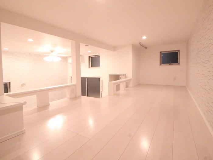 物件内観写真18　(ロフト)