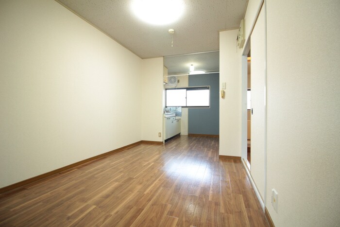 物件内観写真7　(居室)