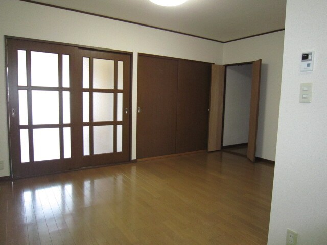 物件内観写真10　(居室)