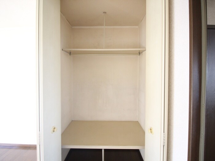 物件内観写真10　(収納)