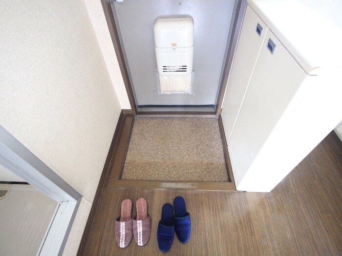 物件内観写真19　(玄関)