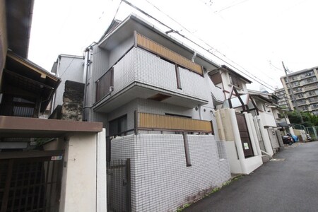 コンセ－ル関山外観写真