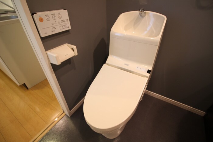 物件内観写真12　(トイレ)