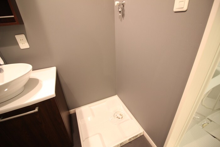 物件内観写真14　(洗濯機置場)