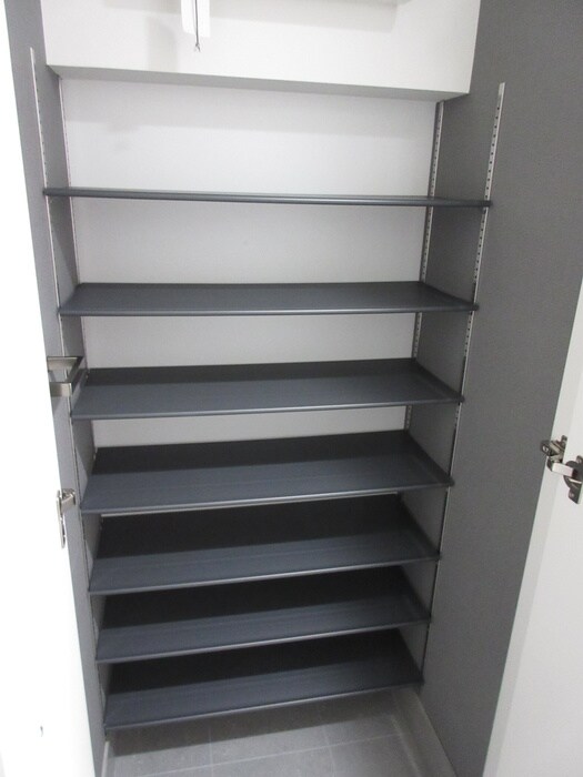 物件内観写真14　(靴箱)