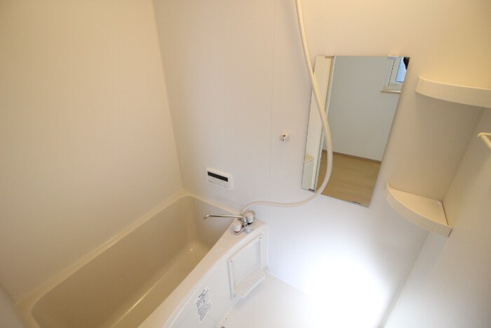 物件内観写真9　(バス／シャワールーム等)