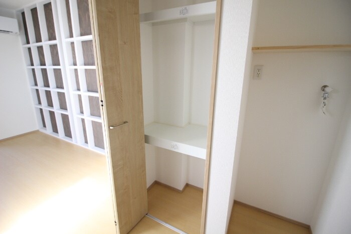 物件内観写真17　(収納)