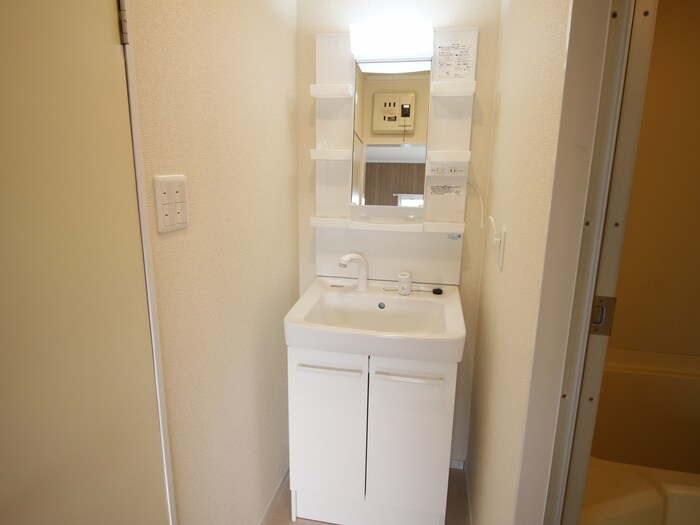 物件内観写真14　(洗面)