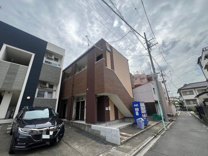 物件外観写真1　(外観写真)