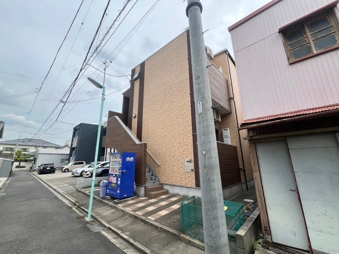 物件外観写真2　(外観写真)