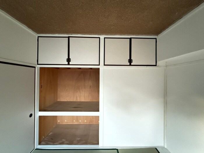 物件内観写真10　(収納)