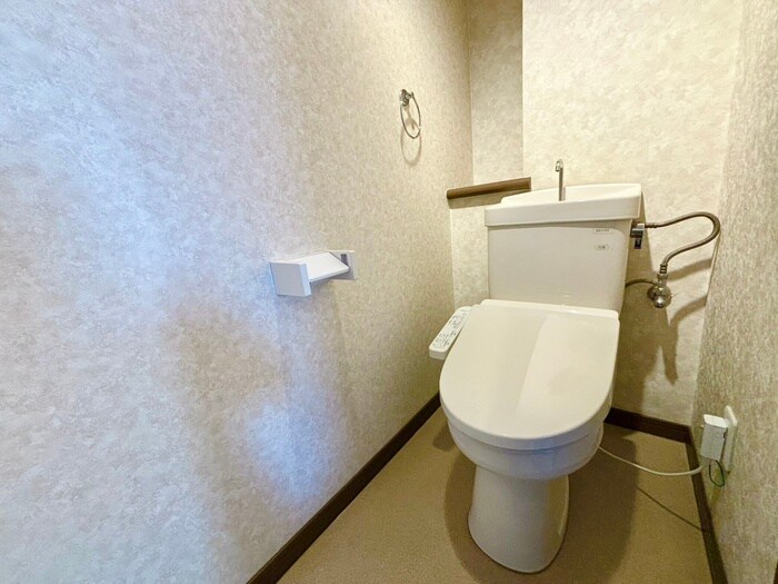 物件内観写真13　(トイレ)