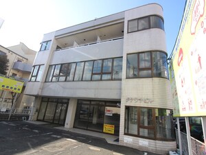 タケウチビル外観写真