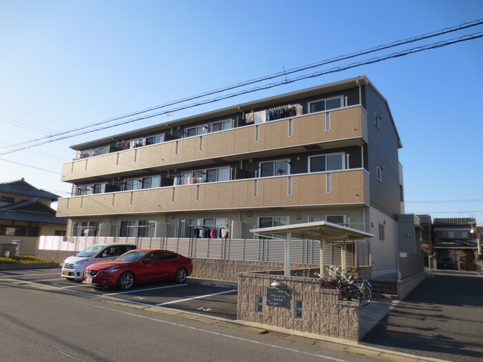 物件外観写真2　(外観写真)