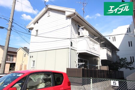 WHITE SQUARE外観写真