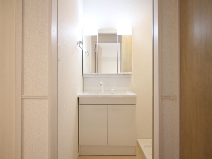 物件内観写真16　(洗面)