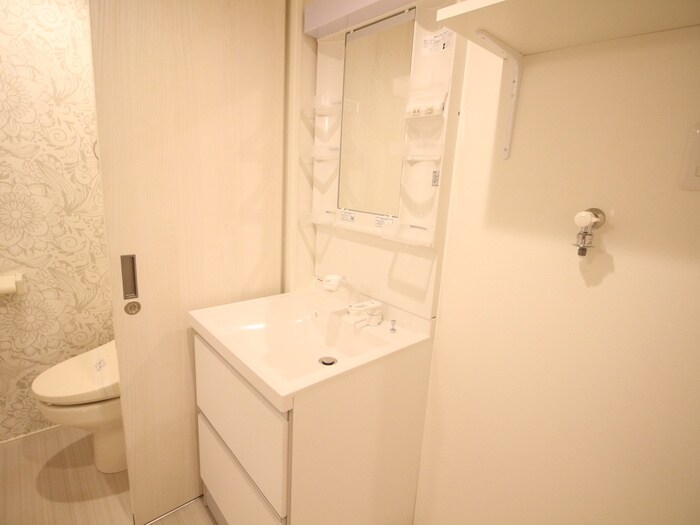 物件内観写真13　(洗面)