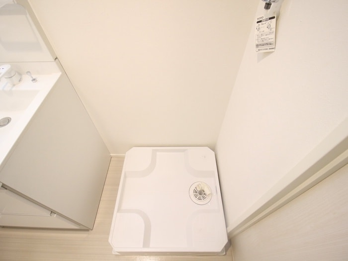 物件内観写真17　(洗濯機置場)